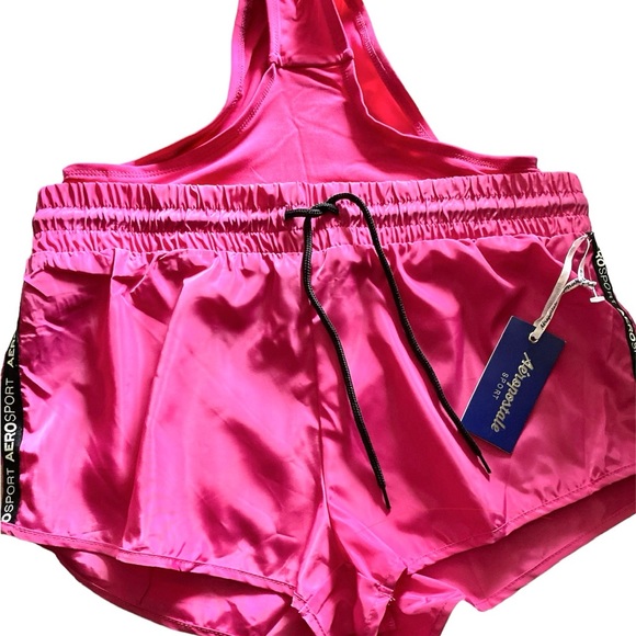 AeroSport Medium Pink Shorts - Picture 6 of 8
